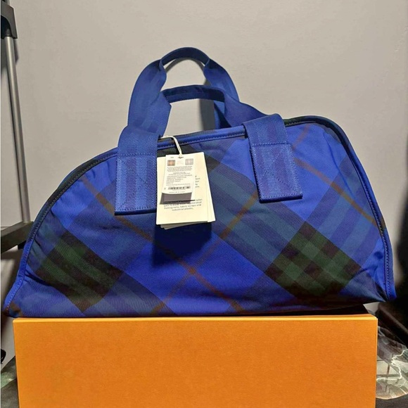 BurBerry Shield Duffle Bag - Picture 1 of 2